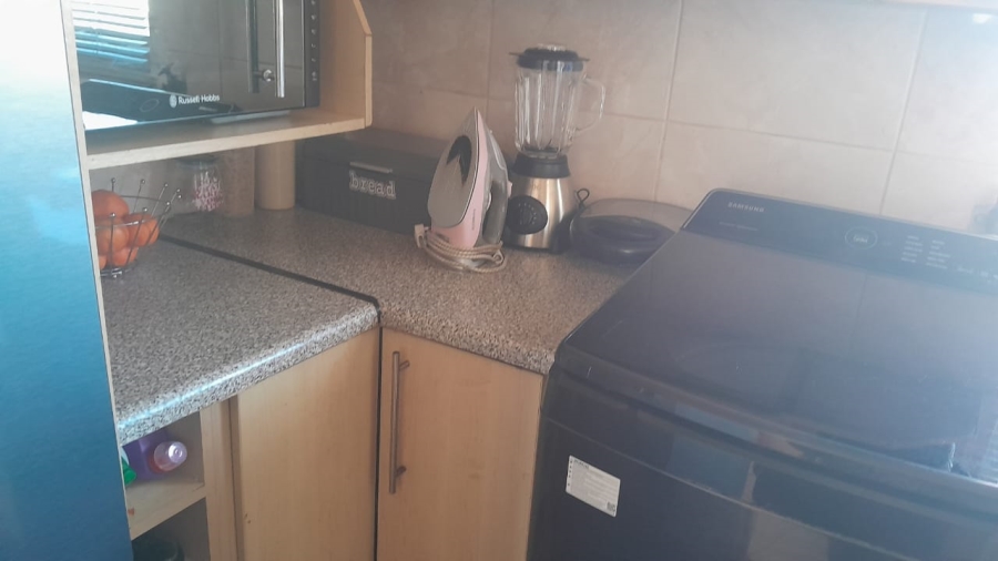 3 Bedroom Property for Sale in Sunnyridge Eastern Cape
